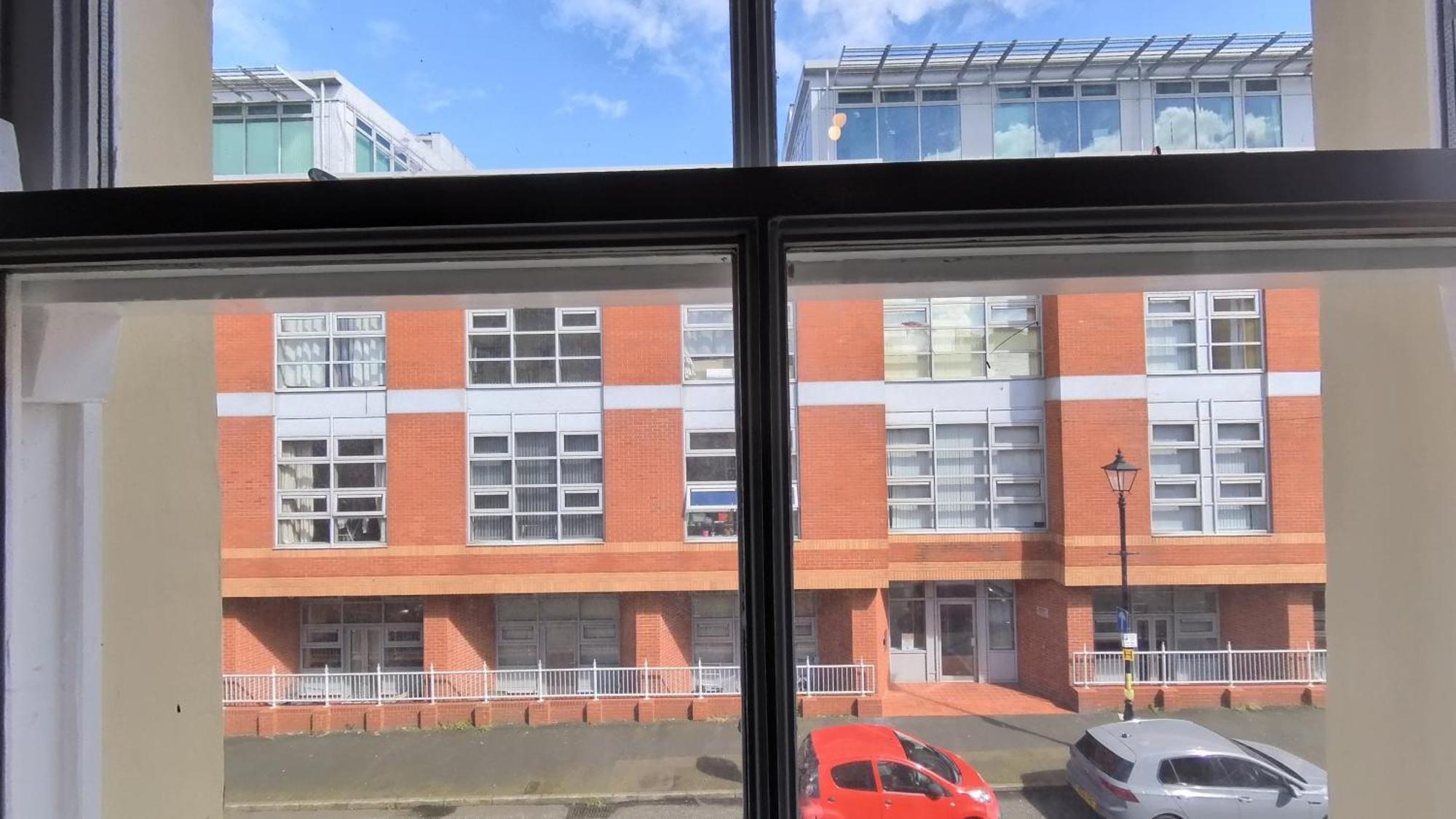 Group Bookings: Up To 30 Guests Across 5 Spacious Flats! Keyless Access Free Wifi & Parking Birmingham Extérieur photo