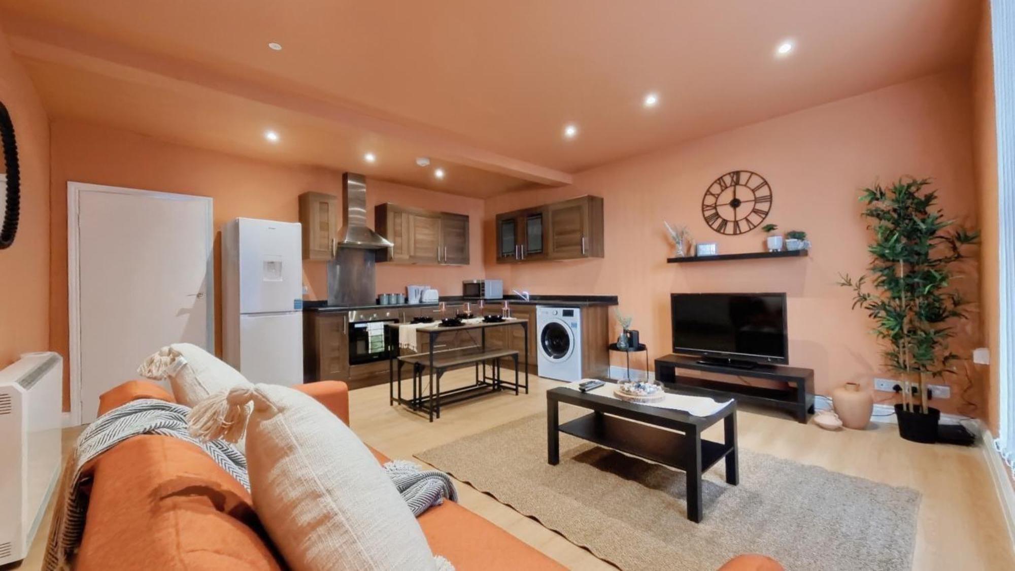 Group Bookings: Up To 30 Guests Across 5 Spacious Flats! Keyless Access Free Wifi & Parking Birmingham Extérieur photo