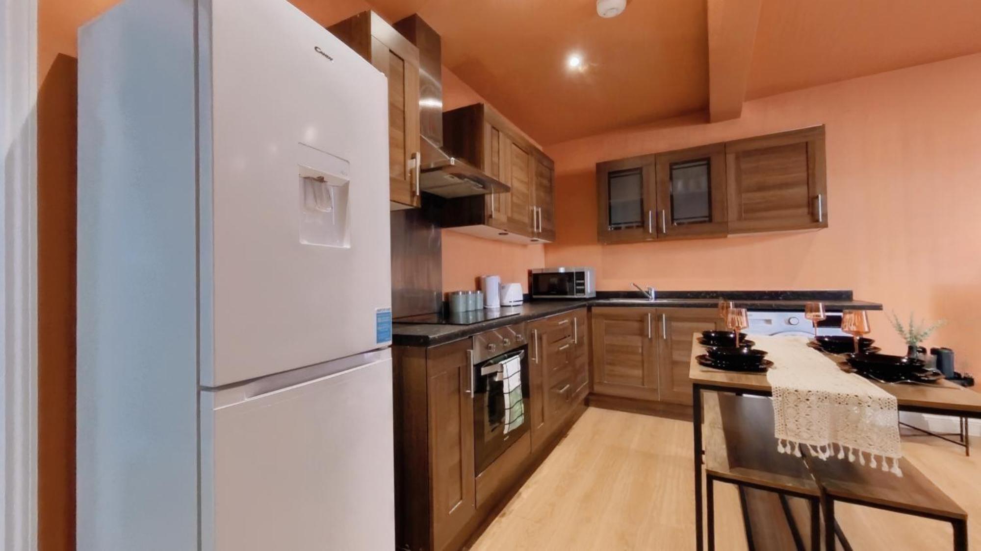 Group Bookings: Up To 30 Guests Across 5 Spacious Flats! Keyless Access Free Wifi & Parking Birmingham Extérieur photo